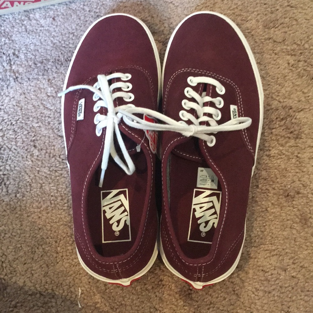 Vans - Picture 3 of 3